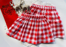 Load image into Gallery viewer, Lilly Christmas