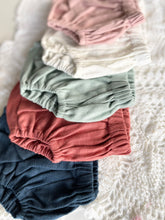 Load image into Gallery viewer, Linen Bloomer