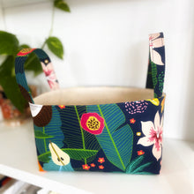 Load image into Gallery viewer, She Sews- Beginner Sewing Workshop
