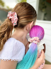 Load image into Gallery viewer, Scrunchie- Girl and Doll set