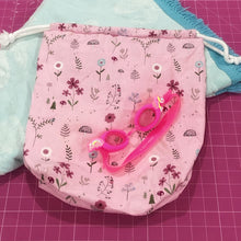 Load image into Gallery viewer, Weekly Beginner Sewing Workshop