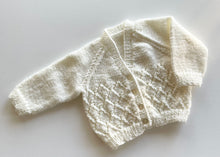 Load image into Gallery viewer, Hand knit cardigan