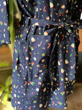 Load image into Gallery viewer, Mama Robe