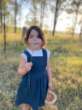 Load image into Gallery viewer, Stina