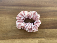 Load image into Gallery viewer, Scrunchie