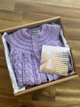 Load image into Gallery viewer, Hand knit cardigan