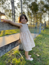 Load image into Gallery viewer, Nellie