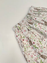 Load image into Gallery viewer, Lilly Easter skirt