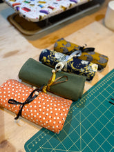 Load image into Gallery viewer, Weekly Beginner Sewing Workshop
