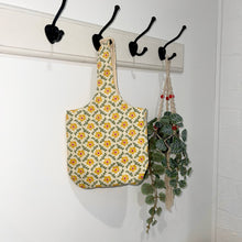 Load image into Gallery viewer, Weekly Beginner Sewing Workshop
